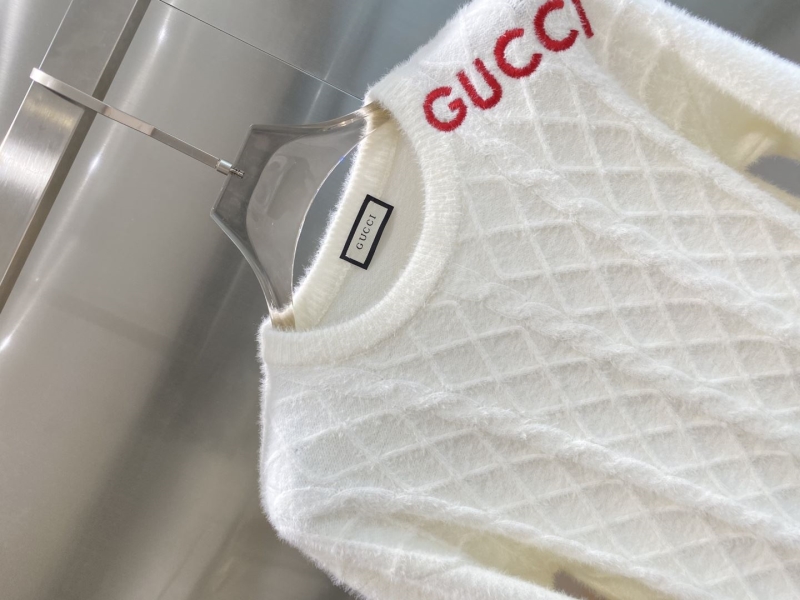 Gvc*1 sweaters
